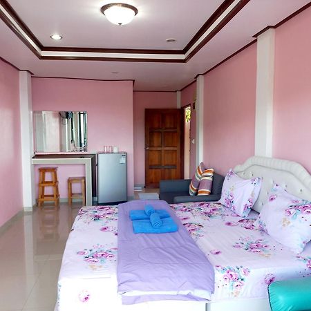 Ocean View Resort - Koh Sichang Екстер'єр фото