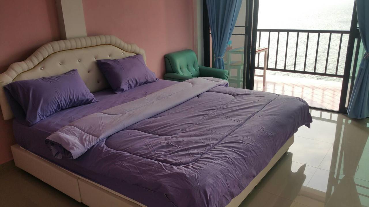 Ocean View Resort - Koh Sichang Екстер'єр фото