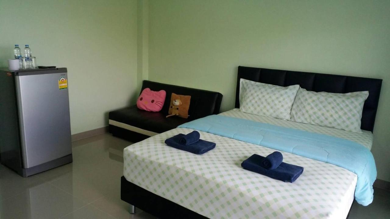 Ocean View Resort - Koh Sichang Екстер'єр фото
