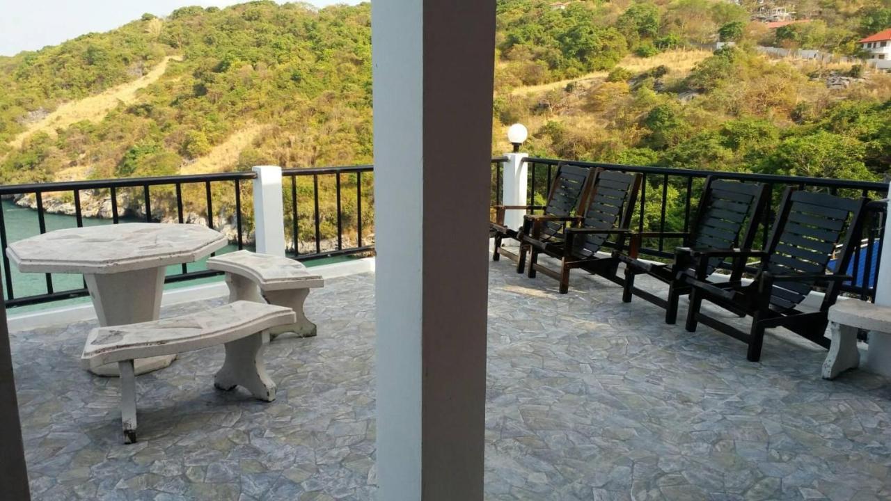 Ocean View Resort - Koh Sichang Екстер'єр фото