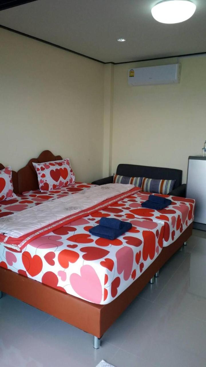 Ocean View Resort - Koh Sichang Екстер'єр фото