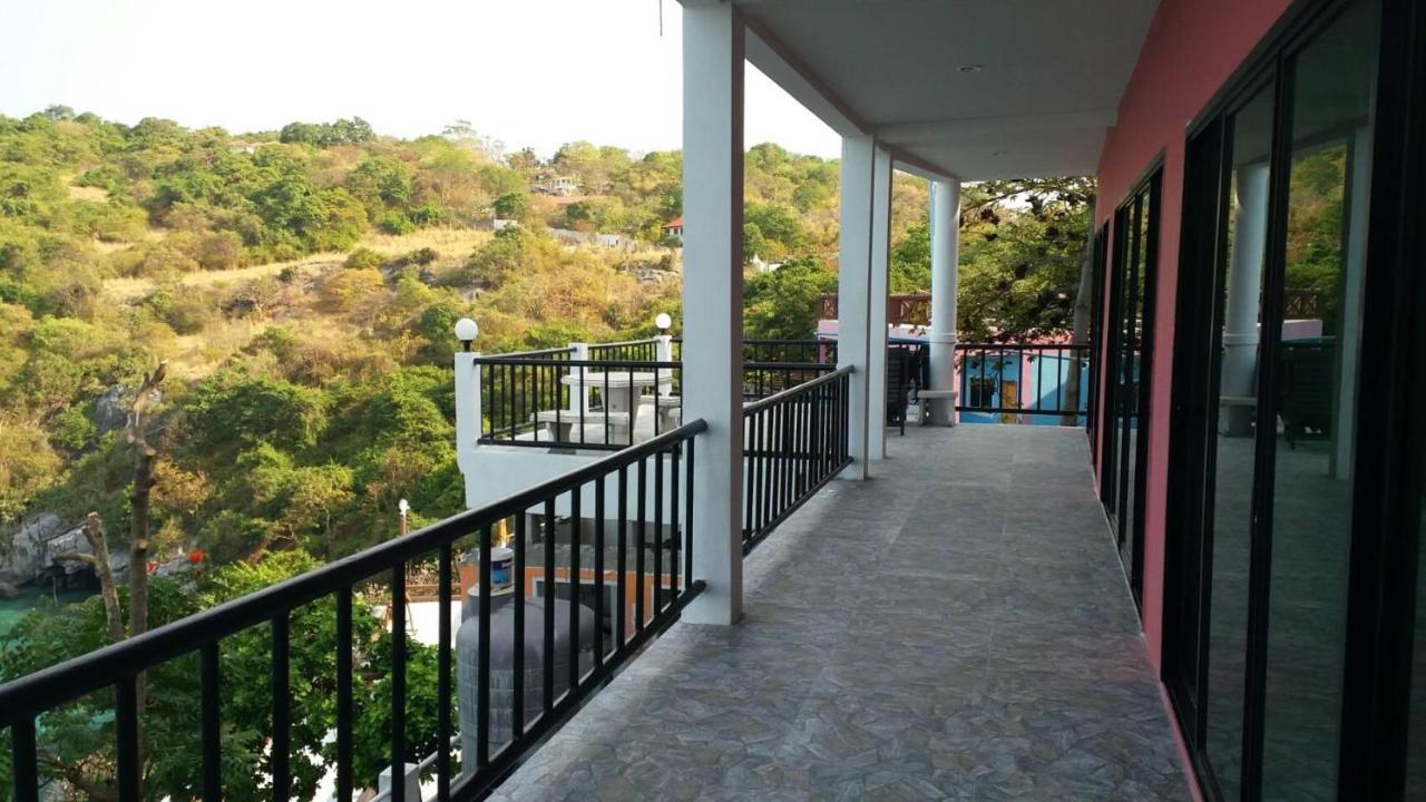 Ocean View Resort - Koh Sichang Екстер'єр фото